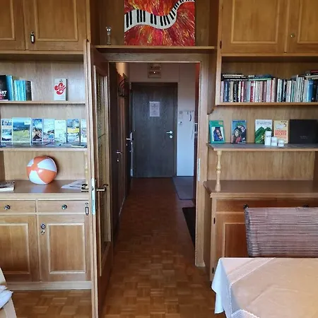 Simonhoehe With Swimmingpool Lejlighed