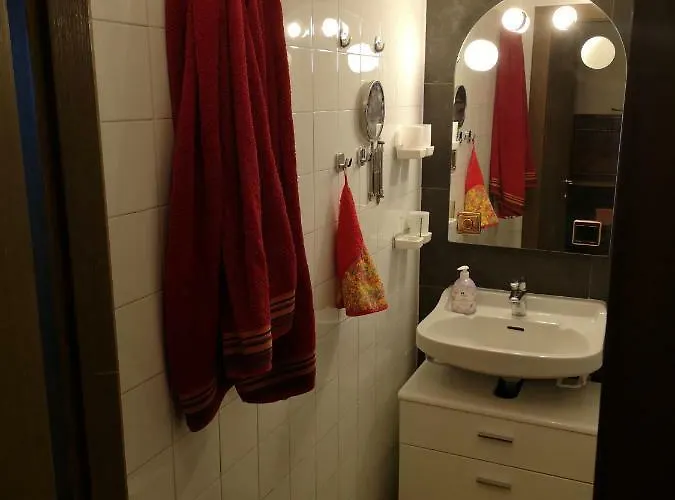 Appartement Simonhoehe Mit Pool דירה