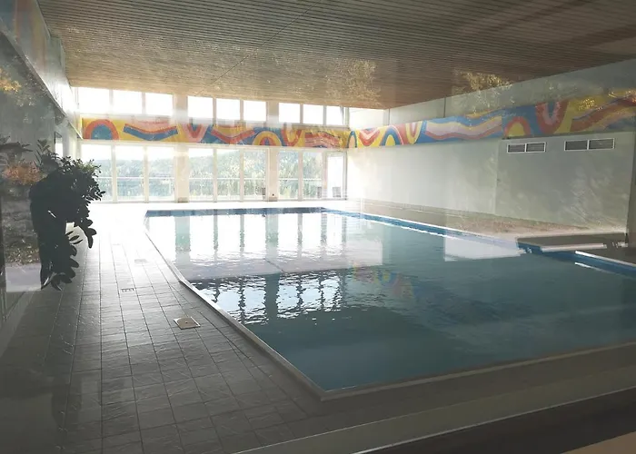 Appartement Simonhoehe Mit Pool דירה Zirkitz